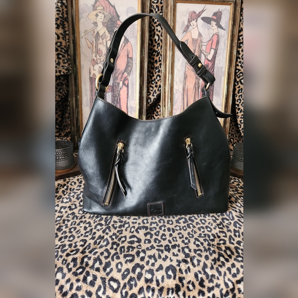 Dooney & Bourke